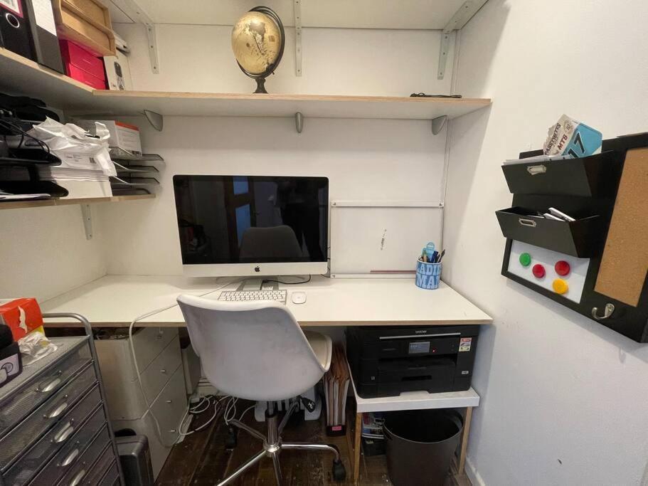 Gorgeous 2 Bedroom Apartment Edge Of Cabot Circus ブリストル エクステリア 写真