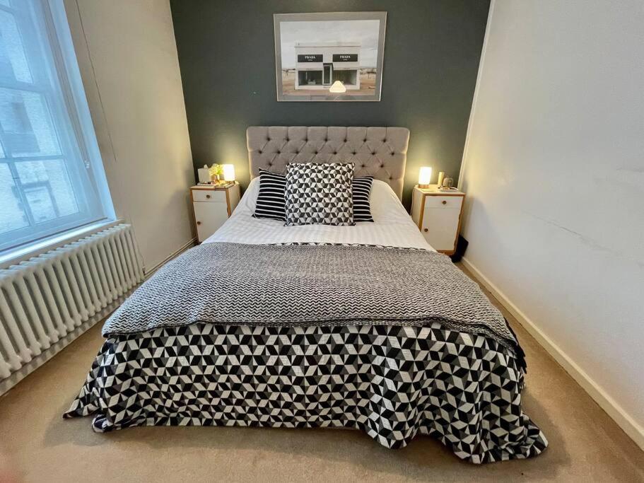 Gorgeous 2 Bedroom Apartment Edge Of Cabot Circus ブリストル エクステリア 写真